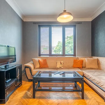 Apartment The Right Choice 22